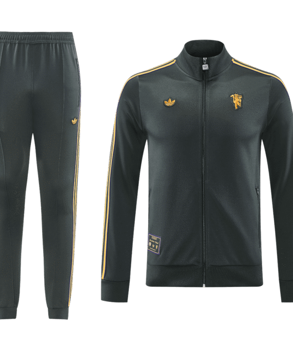 Manchester United Training Kit 2025/26 - Black (Jacket+Pants)